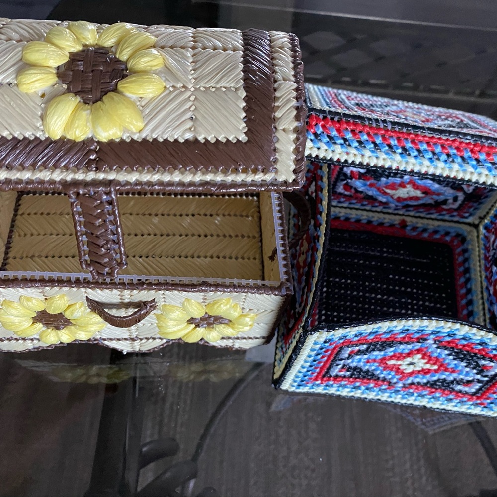 Plastic canvas totes, jewelry, bags handmade